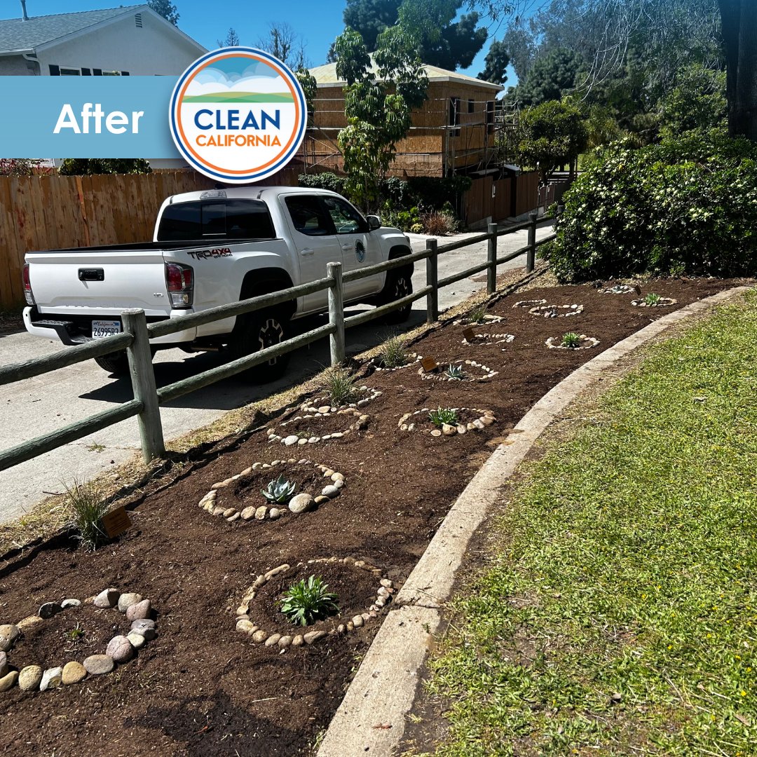 Over the weekend, 180+ volunteers transformed Azalea Park in San Diego removing 300 pounds of litter, recycling green waste, and planting native plants. Check out the before and after photos to see what can happen when a community comes together to create a #CleanCA