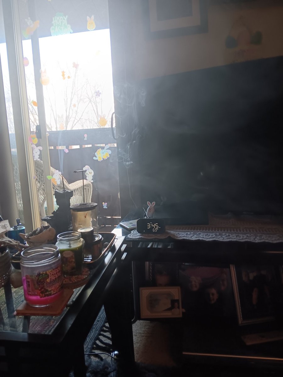 If your place isn't smoky like this after a smoke sesh, we can't be friends