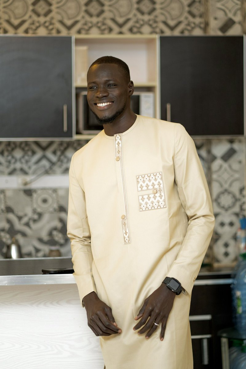 mamadoulemind's tweet photo. Dewenati 🕌🌙
#LeMind #SunuSelfieKorite2024
👔 by @ChicoryDiop https://t.co/Yute1pzT9u