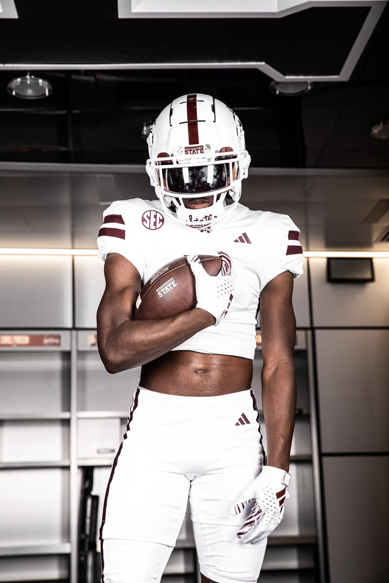 Blessed to receive my first D1 offer from Mississippi State! #HailState #BIM #NotDoneYet @DWren5 @KCHS_Recruit @AnthonyJTucker @BigNash_77 @Coach_Leb @KCHS_Recruit