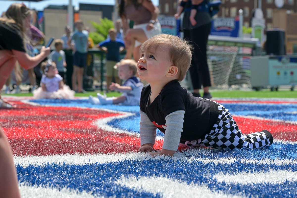 👶🏁The bibs are on...the field is ready...the SpeedFest Baby Race takes place at noon on April 27 in honor of the 108th running of the Indy 500! The entire SpeedFest day's racing events are included with museum admission. For more details & tickets: bit.ly/3vzpeeK