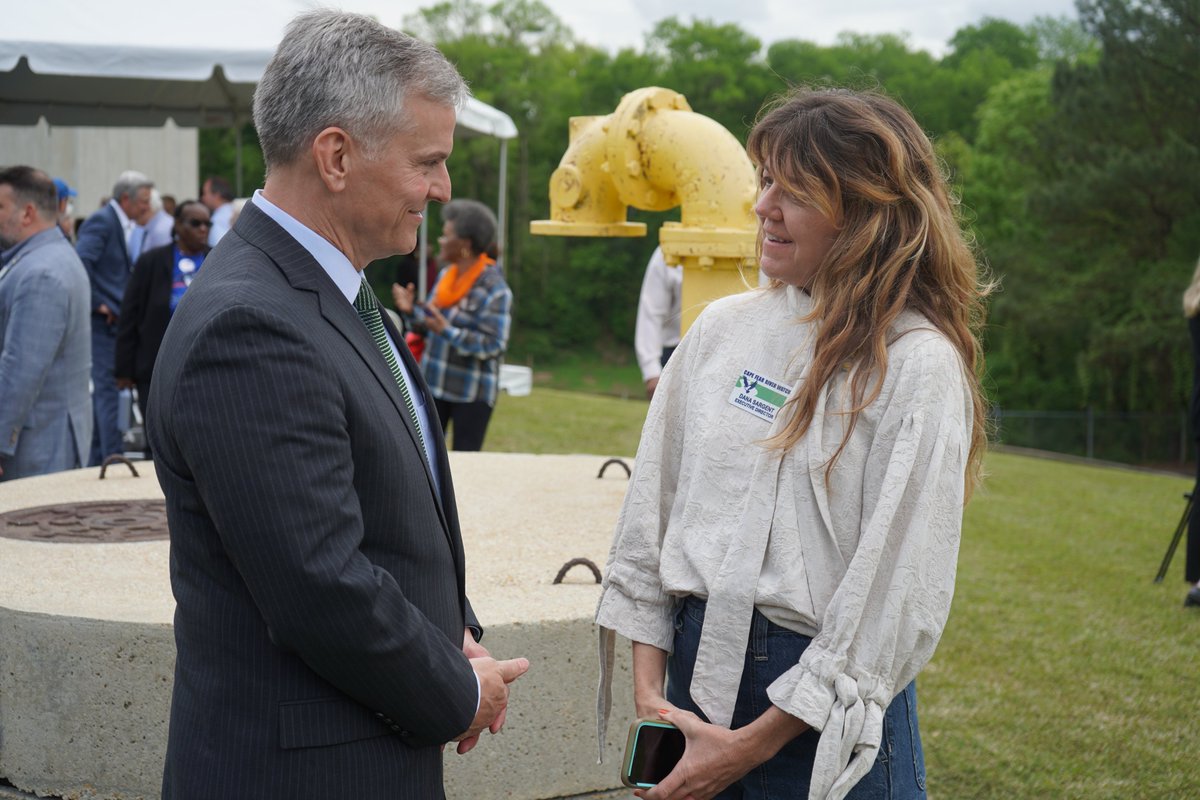 Proud to join @EPAMichaelRegan and @NC_Governor today to announce the first-ever drinking water standard that will help protect people from dangerous PFAS chemicals.