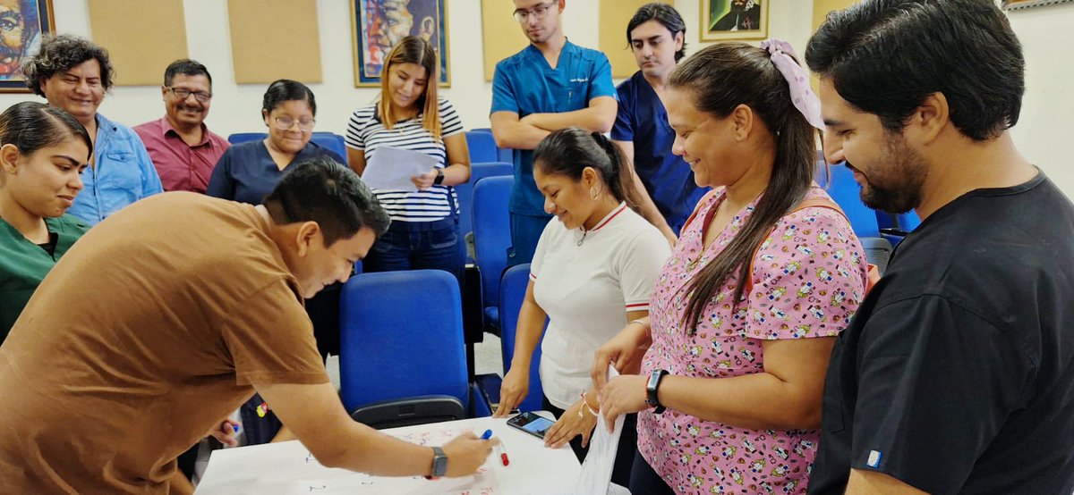 DPS_LosRios's tweet photo. #SantaElena| Diseñamos estrategias territoriales con la comunidad organizada🤝

Junto con nuestros representantes de los Comités Locales de Salud de los 23 establecimientos de salud del cantón, realizamos el taller para la elaboración del Plan Distrital de Salud.

#ElNuevoEcuador https://t.co/GxPKjLcEuq