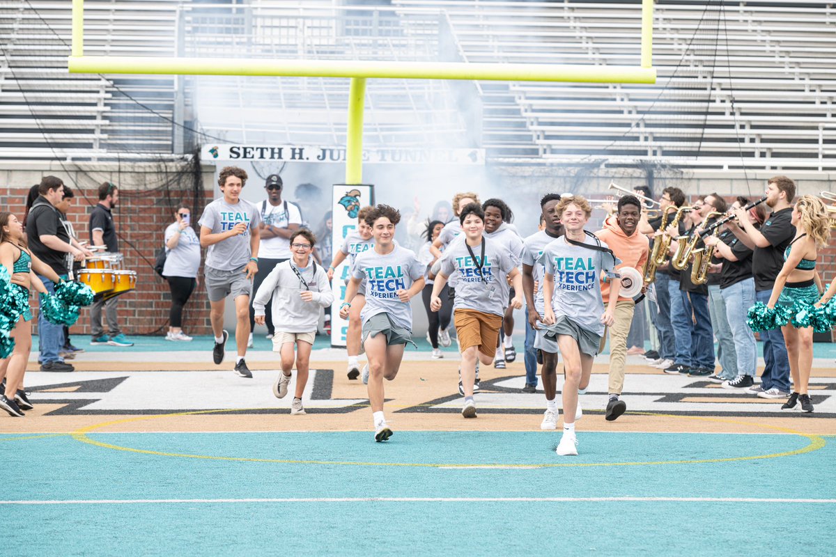 Nothing like the Surf Turf! Enjoyed hosting @HorryCSchools at Brooks Stadium for the first #TealTechExp…need you all in the stands this fall! #BALLATTHEBEACH | #FAM1LY | #TEALNATION