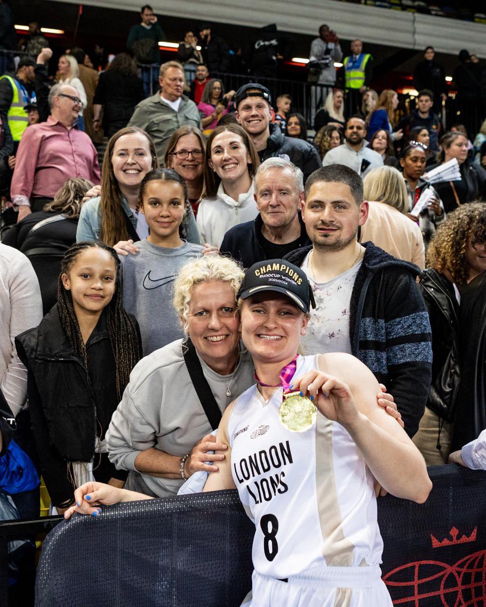 Faye Endean is a FIBA EuroCup Champion 🏆🏀 They don’t get much bigger than this, congratulations to Faye and the London Lions on making history! Kestrels Family were there in full support also! #KestrelsFamily #Champions