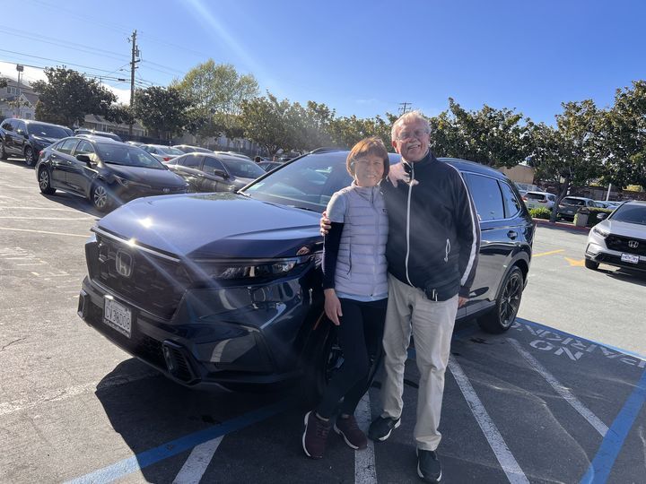 It is always a pleasure when the Cartiers visit my dealership. My loyalist of customers. Congratulations on the upgrade to... me.
#referredtoandredixonvhsb
#victorysanbrunoupgrade
#victoryhondasanbruno
#victoryautomotivegroup
#HondaCRVHybrid
#2024HondaCRV
andresaysyes.com