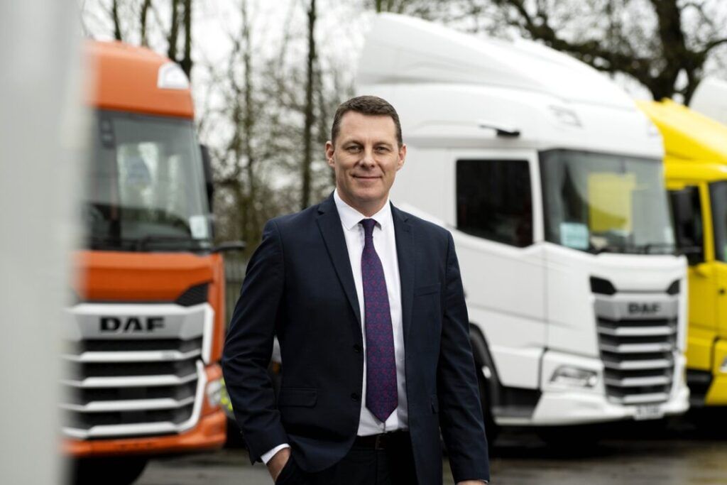 Truckpages NEWS: Lancashire DAF Recruits Leyland Trucks Expert Preston based DAF Dealer, Lancashire DAF, has appointed well-known truck industry figure Chris Griffiths as... Read More...> truckpages.co.uk/news/manufactu…