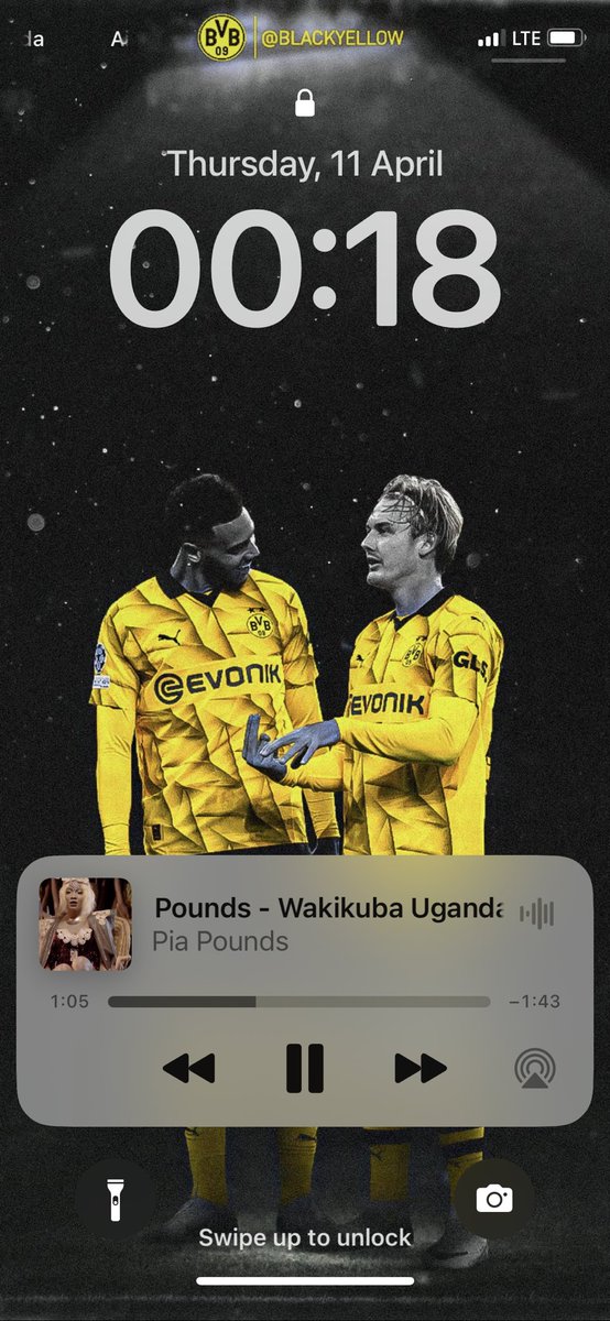 Ever since @pia_pounds announced herself @ 🇺🇬 ⚽️……. 🕺