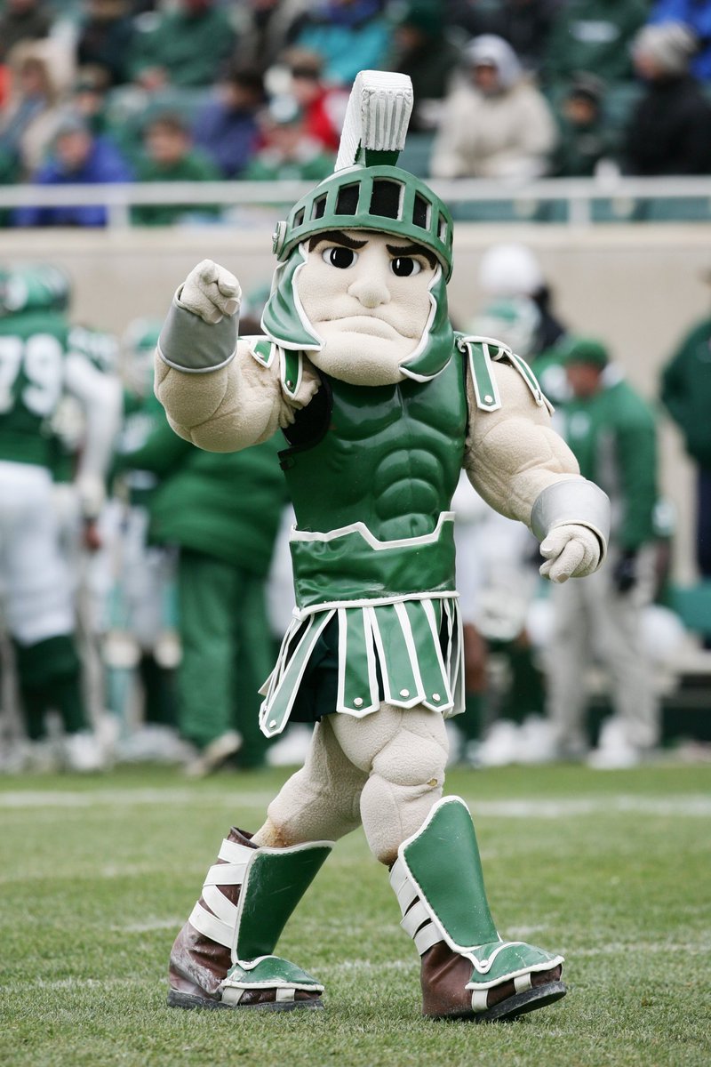 #AGTG Blessed to have earned an offer from Michigan State University💚!! @CoachHawk_5 @CoachCGrundy @SkysTheLimitWR @NNCoachJones