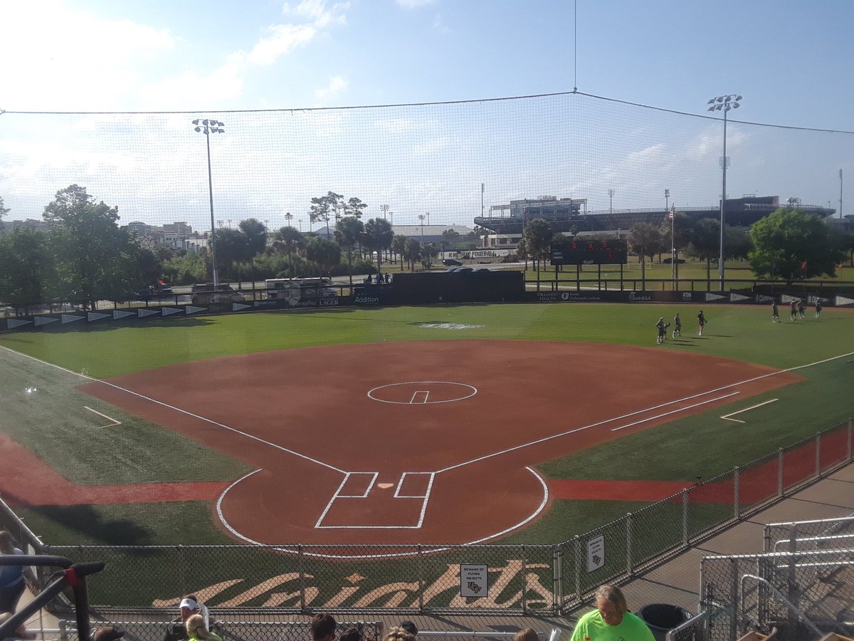 Broadcast view for 2nd annual Autism Awarness and Acceptance Game as @UCF_Softball host Jacksonville in front of near sell out at 6pm on @ESPNPlus as I be joined by @alexxpowers and @MatisonLittle. #ucf.