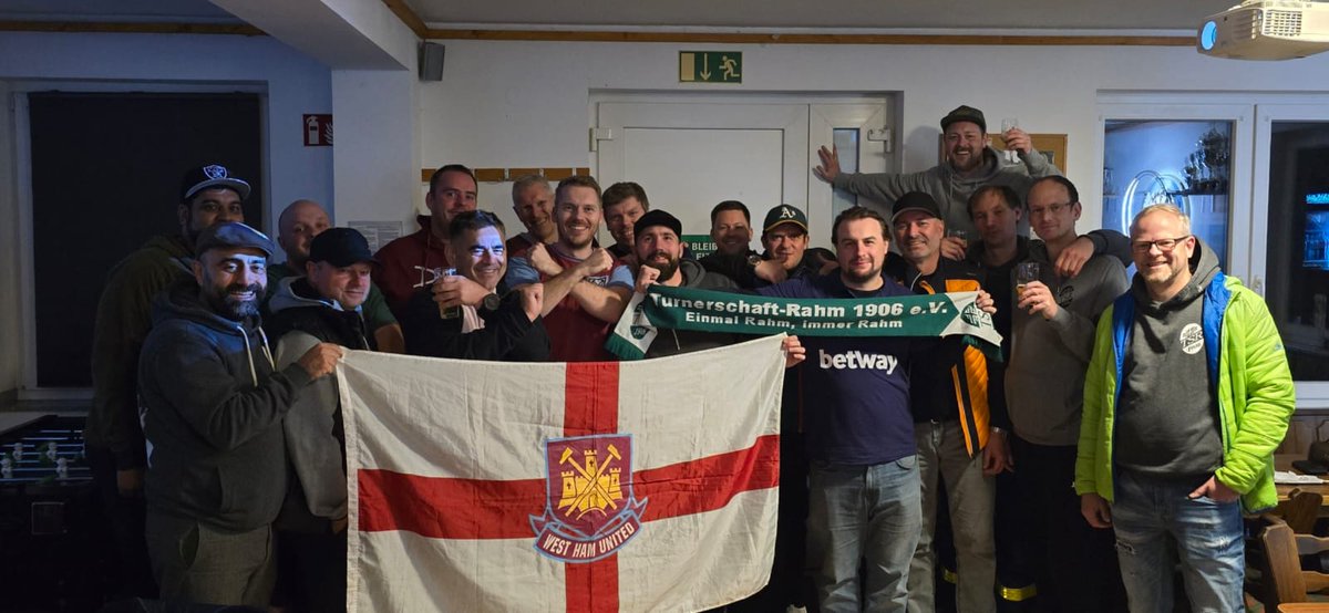 Met some friendly locals in Duisburg this evening. #COYI #EuropeanTour #TSRahm06