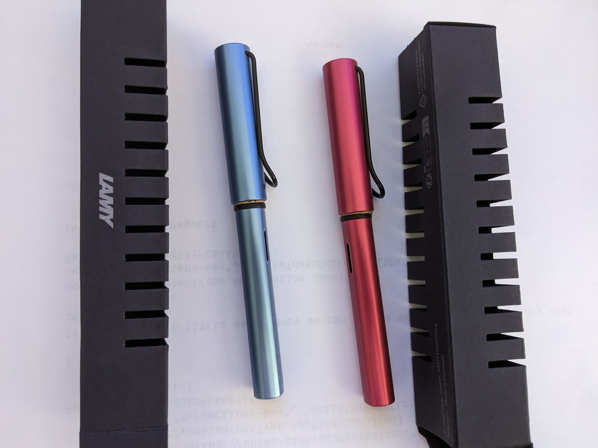 I *really* do not need any more fountain pens, but I could simply not resist these Lamy AL special editions.