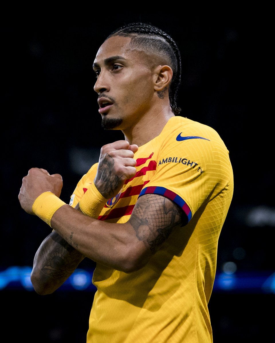 fcbarcelona_fra's tweet photo. Raphael Dias Belloli 💪

#PSGBarça (2-3) https://t.co/AnO5s5LC7A