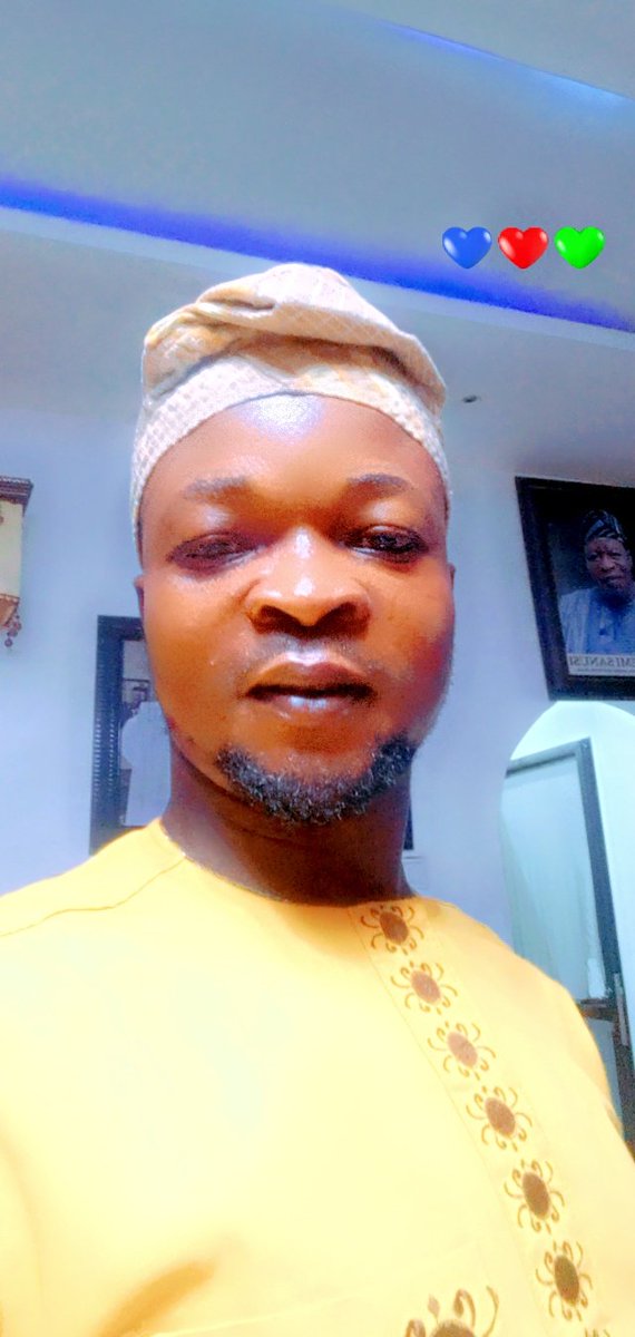 akinbode_prince's tweet photo. Happy Eid-El-Fitr Mubarak to all Muslim brothers and sisters in the universe.
I pray may we witness more years to celebrate 🙏🙏🙏
@ii_am_dml @Ekitipikin https://t.co/bJc85xxoFh