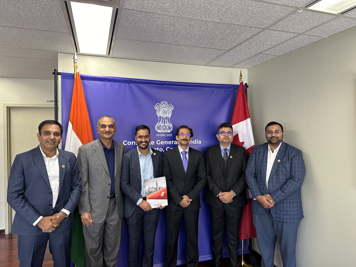 CG @S_Nath_S received the President and board members of the Canadian Hindu Chamber of Commerce. The delegation briefed on the outcome of their recent Trade Mission to India and their upcoming events. @MEAIndia @IndianDiplomacy