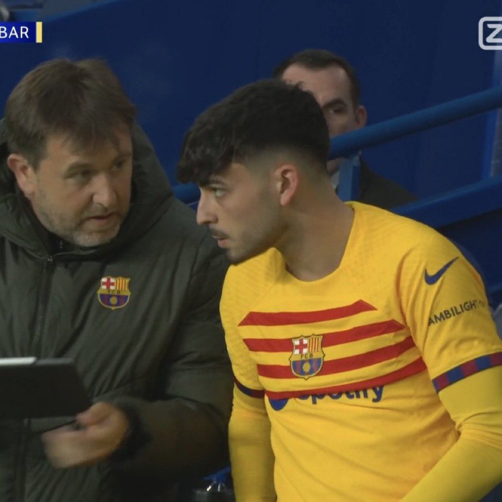 Cruyffista_FCB's tweet photo. Le regard d'un mec qui va plier le match https://t.co/oUP36dciUH