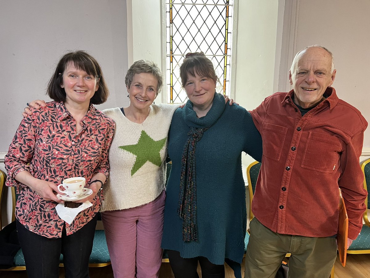 With Bethan Beech, Rachel Taylor and David Elias at an inspirational evening celebrating Curlew in Llangollen town hall. Thanks for all you’re doing in Denbighshire 🐣💚🏴󠁧󠁢󠁷󠁬󠁳󠁿 #curlew #curlewwales