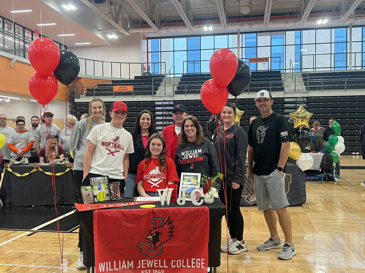 Congrats <a href="/Avery80866013/">Avery webster</a> and good luck at <a href="/jewellsoftball/">William Jewell Softball</a>! <a href="/PCSoftball3/">PC Softball</a> <a href="/PlatteCountyR3/">PlatteCountyPirates</a> <a href="/PCHSHalls/">PCHS Halls</a> #signingday2024 #pcr3proud #oapaap