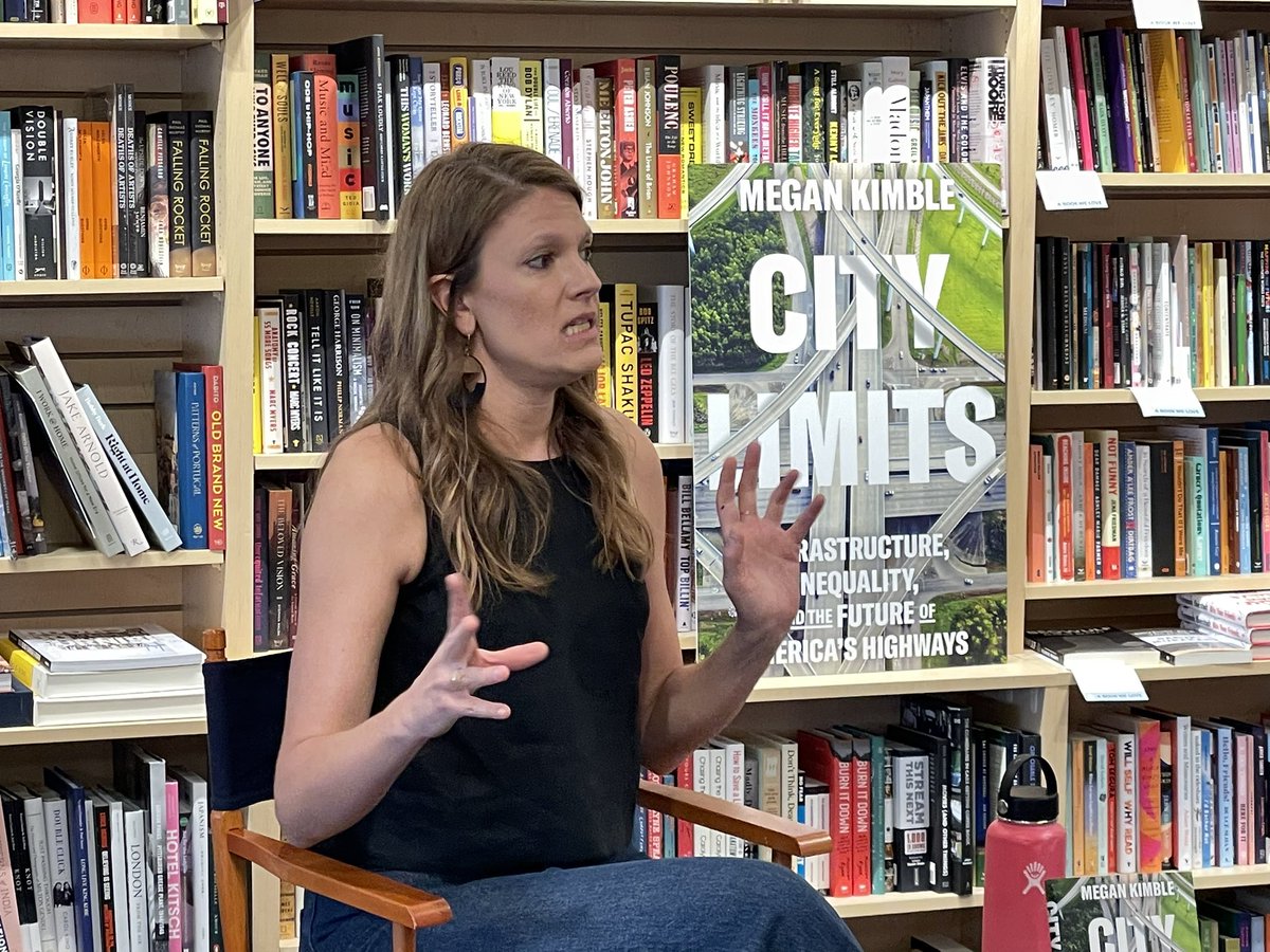 Read @megankimble’s book only if you hate racism and want to understand how highways destroy cities. At @interabangbooks this eve she observed: “TxDOT can’t conceive of the trip not taken.”