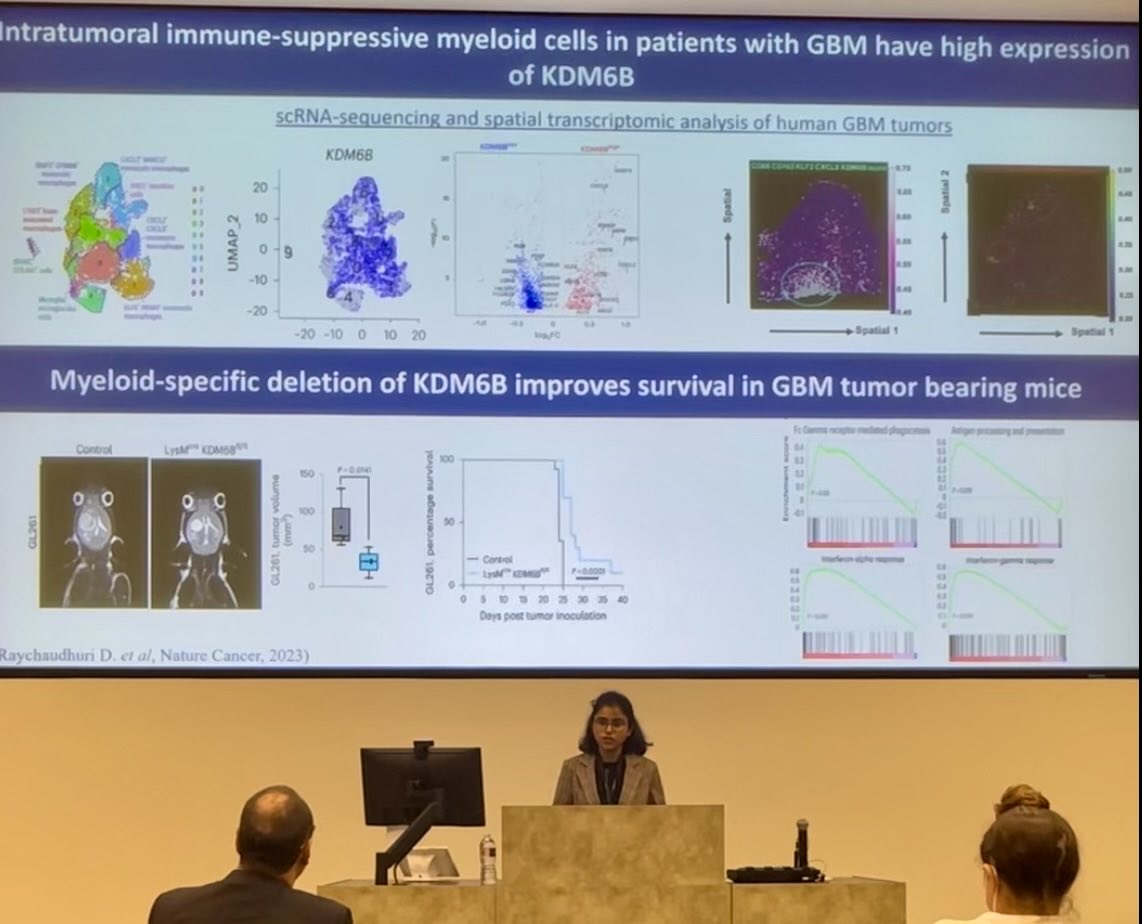 ⁦@DeblinaRC⁩ gave an amazing lighting poster talk at GCC Immunology Symposium. #proudmentor. ⁦@GCC_Research⁩ ⁦@MDAndersonNews⁩ ⁦@GANGULYIICB⁩