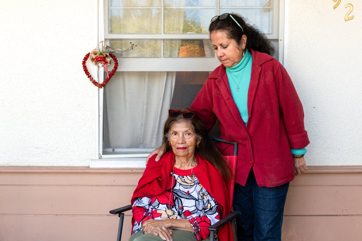 Excited to share my first feature for @KPBS about the challenges faced by communities of color in accessing breakthrough Alzheimer's medications. For Patricia Hernandez, the FDA approval of Leqembi is bittersweet. Watch and Listen: bit.ly/new-alzheimers…