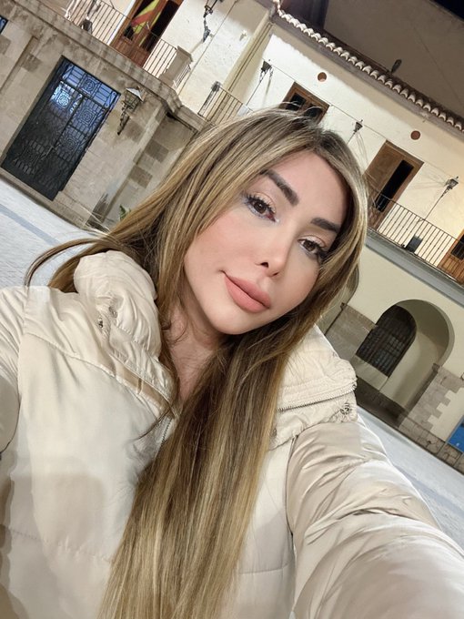 Buenos noches mis amores 😻 https://t.co/oouoRbX5wC<a href="/tag/jacksonville"class="tags"><span>#jacksonville</span></a>