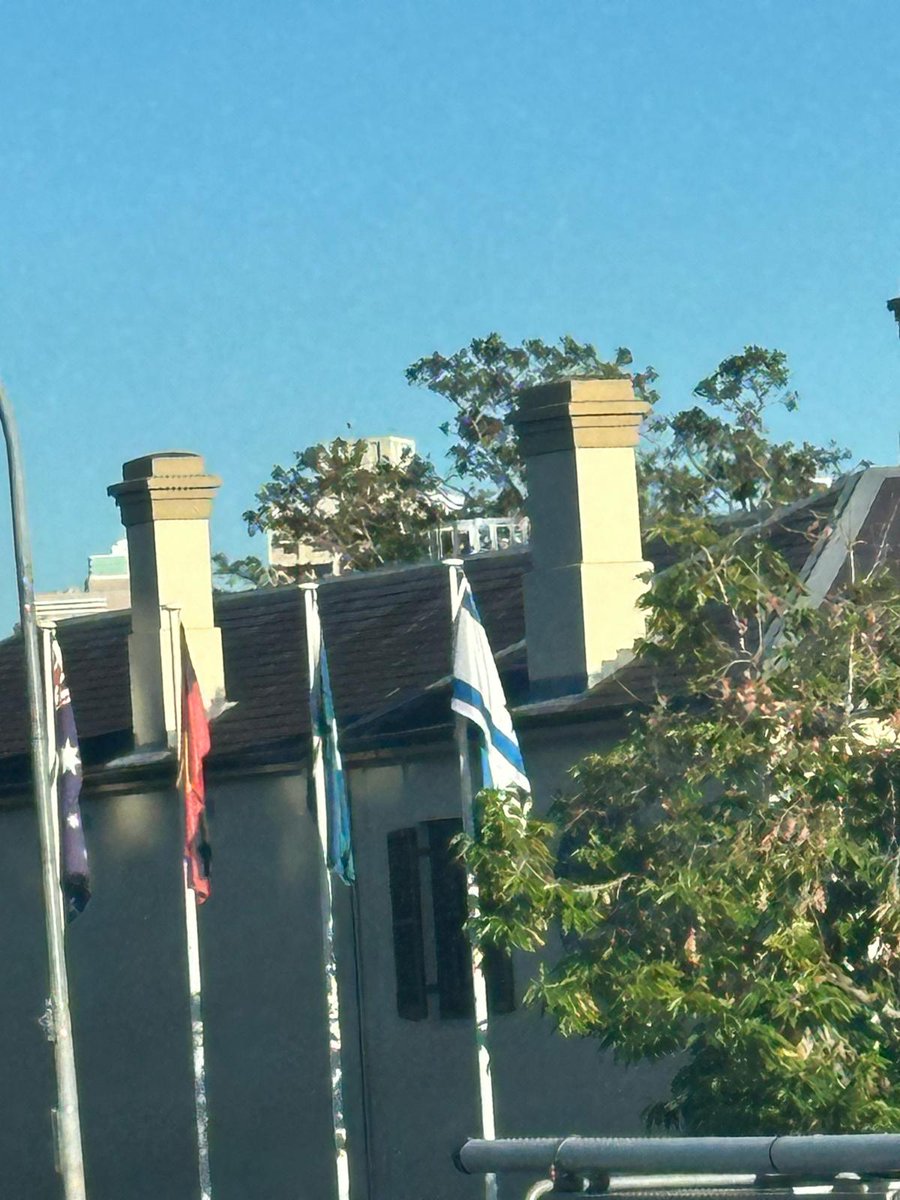 Rose Bay, NSW Australia. OBSCENE THEY CAN FLY THAT FLAG at a time when the regime it represents COMMITS GENOCIDE. As an Australian citizen, I take serious issue with it. TAKE IT DOWN @AlboMP, take it down @ChrisMinnsMP #GenocideinPalestine #IsraelisATerorristState…