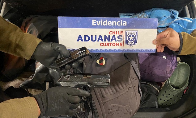 En Libertadores Aduana incauta 4 armas de fuego en distintos procedimientos ➡️ radiofestival.cl/?p=137176 ✅ @AduanaCL