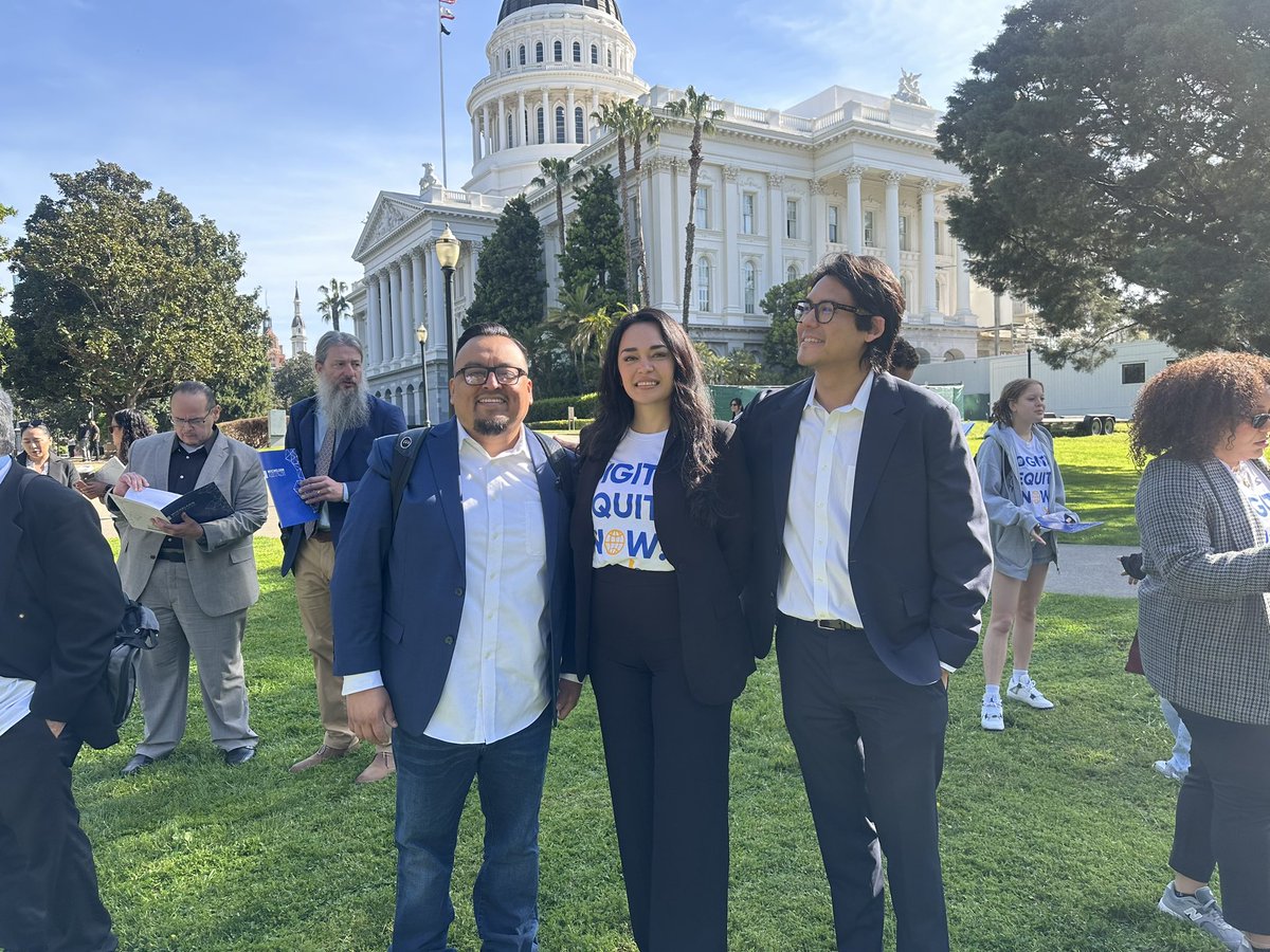 Today, we are urging legislators to support #AB2239 by @AsmMiaBonta. It will move the state forward to ending digital discrimination. Join us in supporting #digitalequity for all CA residents! #DigitalEquityNOW #AdvocacyDayCADE