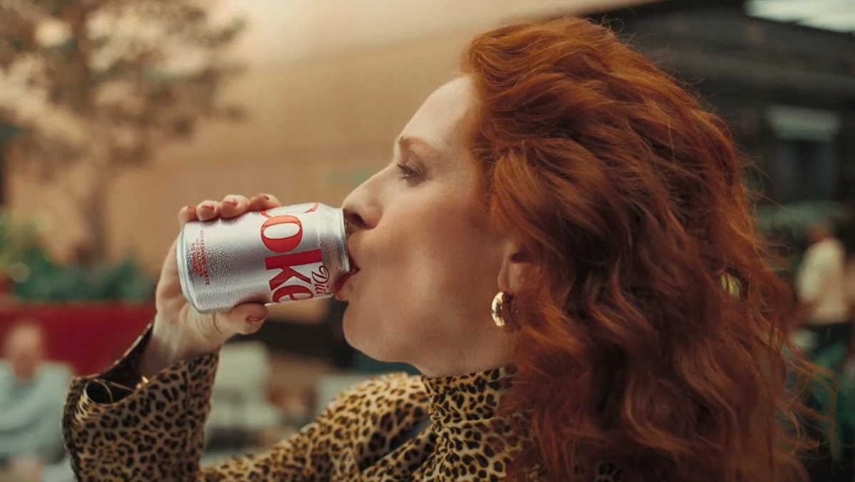 Real fan stories inspire @DietCoke's new spots from @RidleyScottCG. hubs.la/Q02sn0NY0