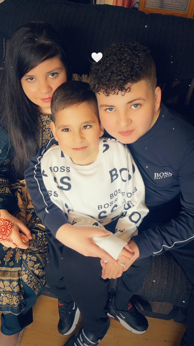 sahera_1988's tweet photo. Eid Mubarak everyone ❤️ https://t.co/sRSEJcKi0i