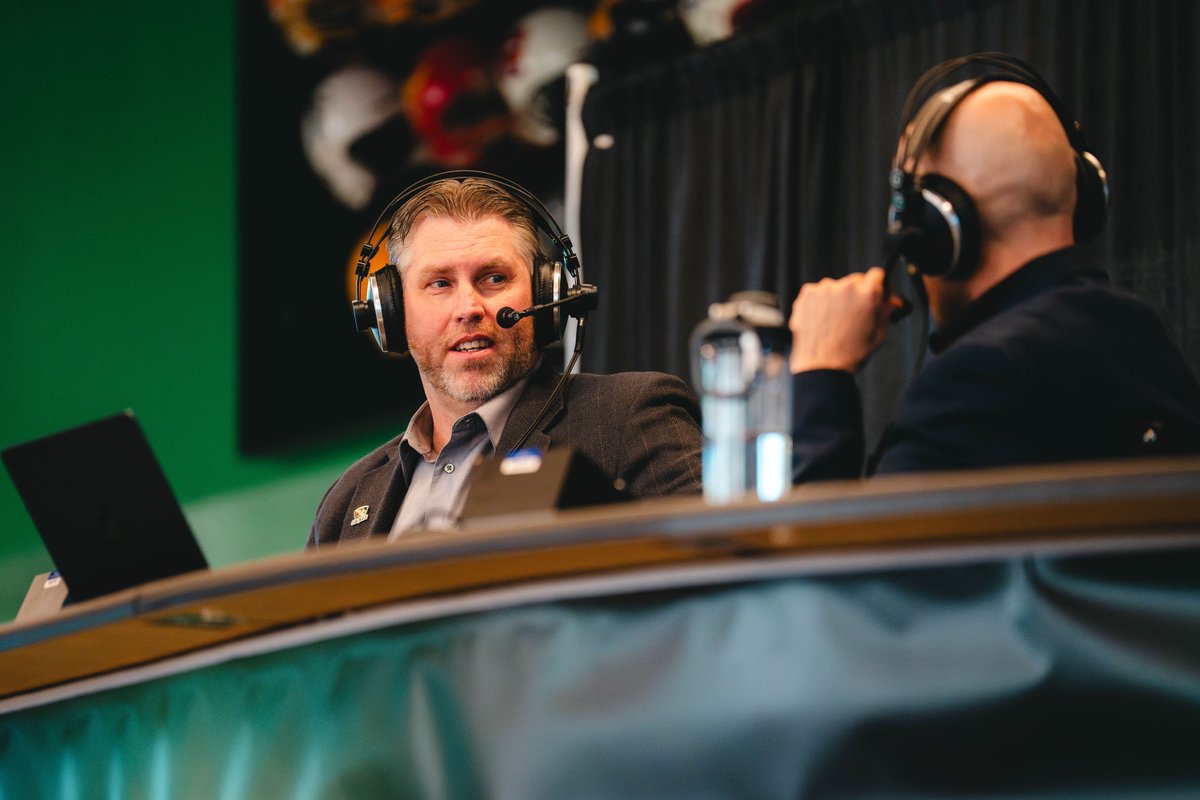 Welcome to the Saskatchewan Roughriders family, Dave! @GOHarvardMedia has announced a 'proud and honoured' Dave Thomas as the new play-by-play voice of the team! 🎙️ bit.ly/3VRlh2s