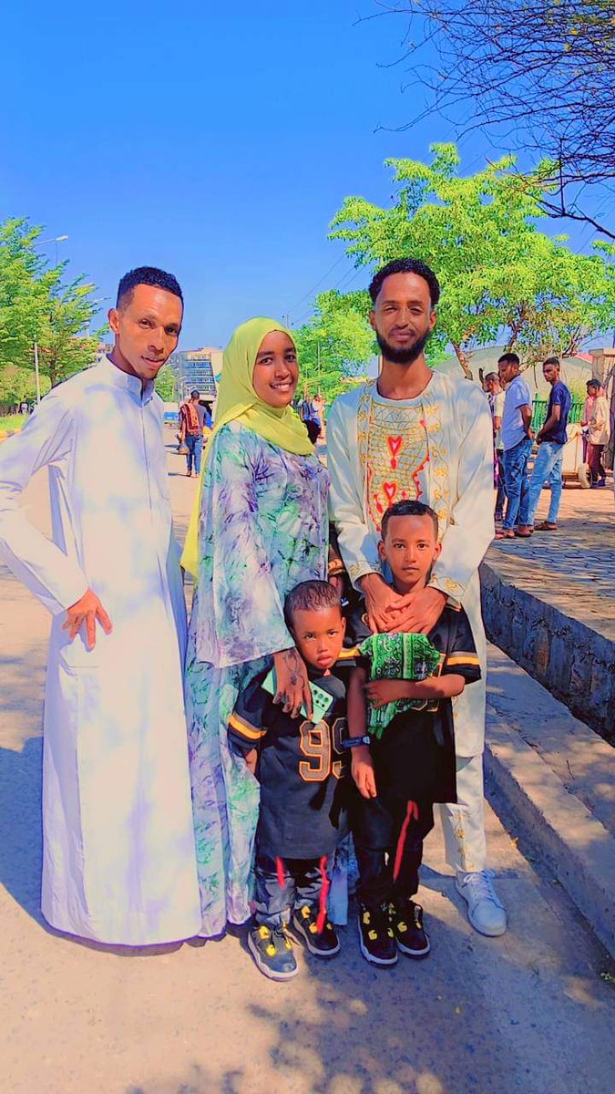 Caayaasabaa's tweet photo. EID MUBAREK IKWAANII ‼️❤️🌹🙏

Baga geeysan baga geenye
"EID MUBAARAK !"Jennee
Warra baranaa kan bara hegeree 
Nuhaa godhu umrii nuuf kennee
Baga #EidAlFitr 1445 / 2024 
Baranaa nagayaan geenye ‼️❤️🌹🙏

💎 #eidmubarak 💥 https://t.co/D67a9Q5yTZ
