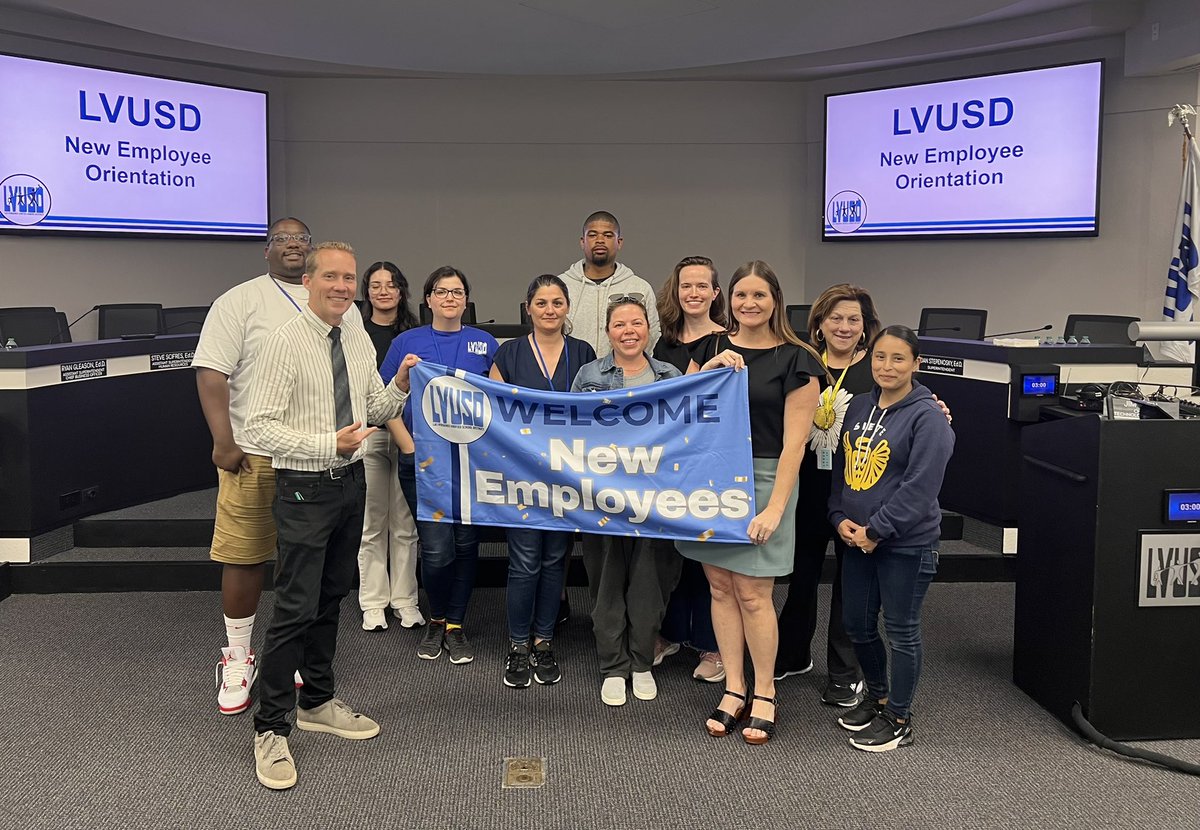 Please join me in welcoming our newest classified employees to Las Virgenes! Go Team! @LVUSD