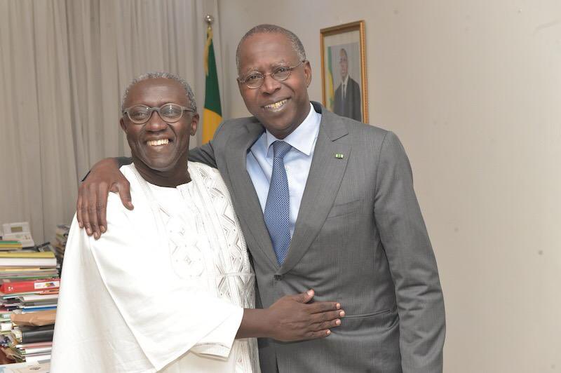 Ce 10 avril 2024, avec tant d’autres, nous avons accompagné <a href="/MAHAMMEDBDIONNE/">Mahammed Boun Abdallah Dionne</a> à sa dernière demeure, en terre sainte de Touba. Amis et cousins, militants et élus, anciens collègues. Adieu l’Ami. Que de beaux moments partagés avec Toi. <a href="/Kebetubot/">Kebetu  🇸🇳</a> <a href="/Groupeism1/">Groupe ISM</a> <a href="/AgenceHashdak/">Agence Hashdak</a>