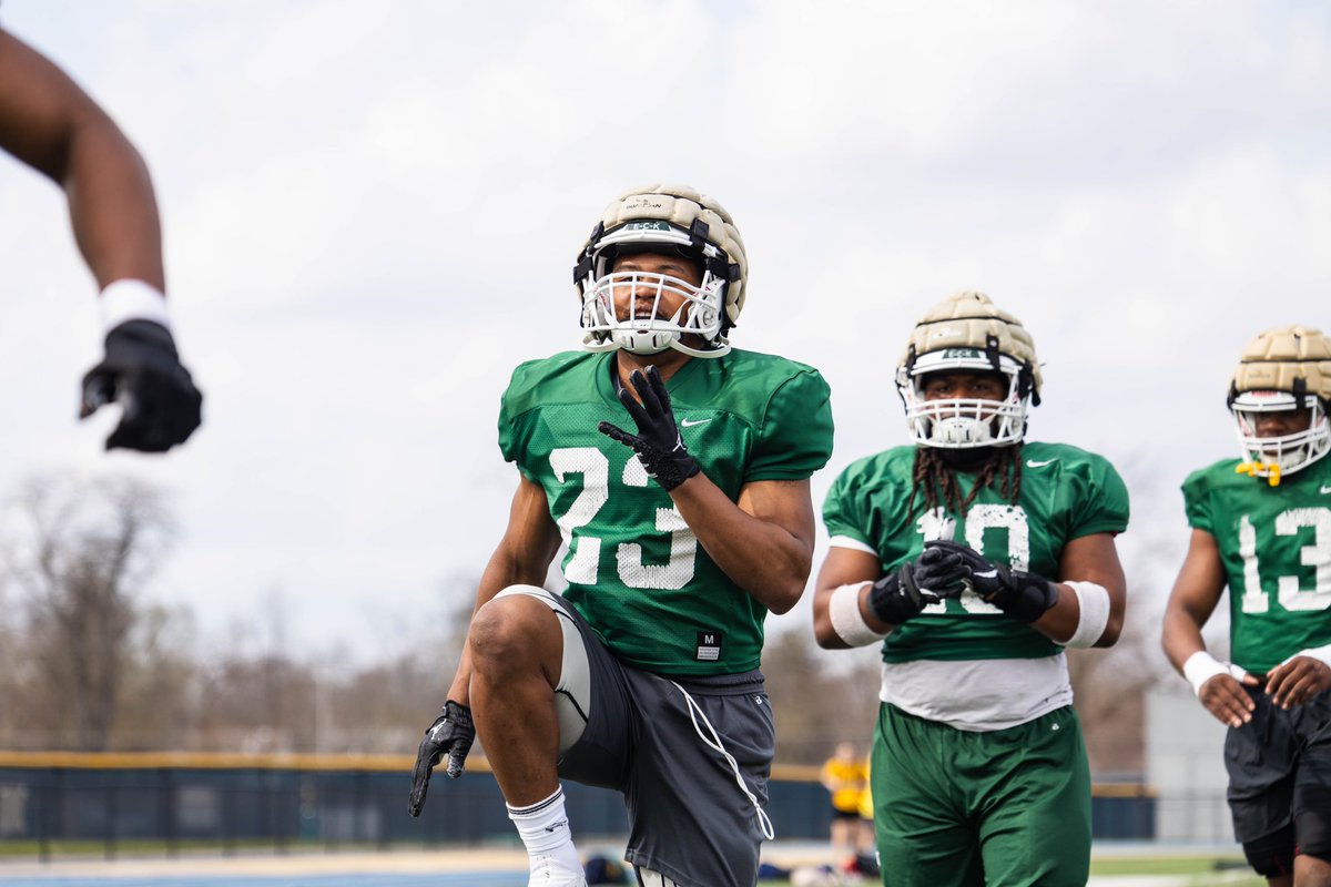 Work Day! 

 #GRIND 🐲