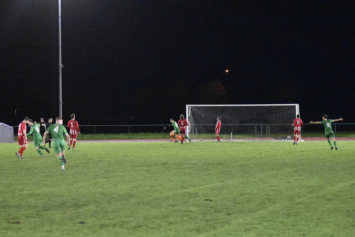 Set 17 from @RemycaUtd 1-2 @CharnockFC tonight shows Charnock getting the winning goal as the No.7 beats the Remy keeper to the ball but is forced wide in pic 1, but he gets the ball and fires it in from near the corner flag to give Charnock the 3 points