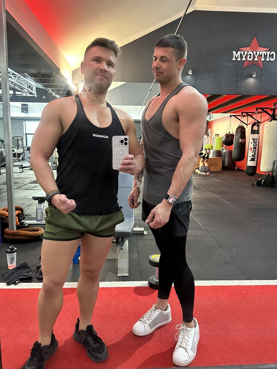 Mattyjchambers's tweet image. Slowly getting bigger and leaner 💪