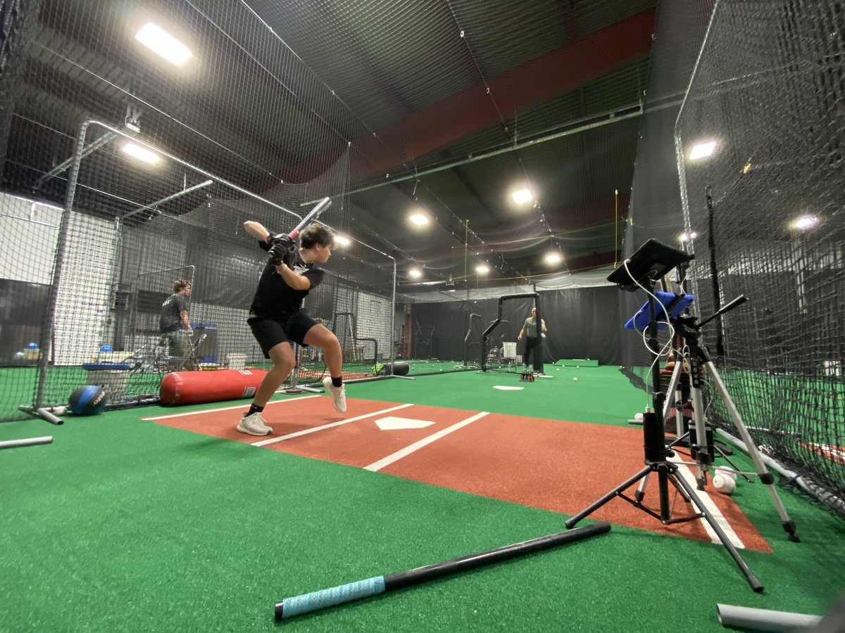 HS in-season Group Hitting Program ~Sundays for next 6 weeks~ 🛢️🔥 Sign up below or DM with questions. @greg_haeger @Frankielucska22 esoftplanner.com/v3/planner/cam…