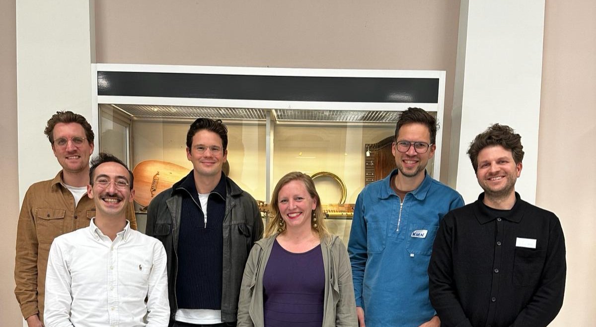 nina_amelung's tweet photo. The @stsmigtec paper workshop and @CostDATAMIG meeting of working group 1  come to such a good end in Utrecht! What a pleasure to create opportunities for so many new things to grow from here! Thank you all! https://t.co/i3Hs6XvZSc