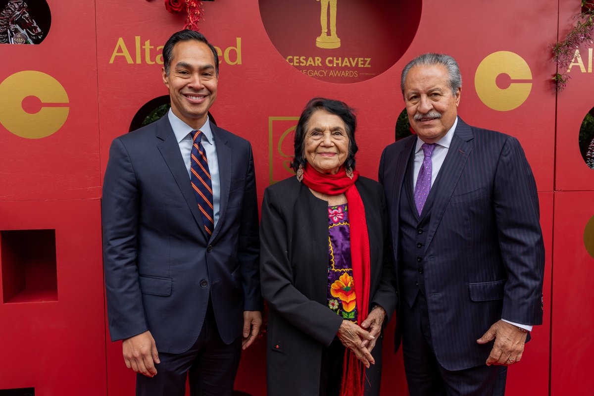 We would like to wish Dolores Huerta a happy birthday!🎉 Dolores joined us last week for the 2024 Cesar Chavez Legacy Awards. Dolores was a Legacy Award recipient in 2012. We thank Dolores for her unrelenting advocacy work and commitment to serving the most vulnerable.