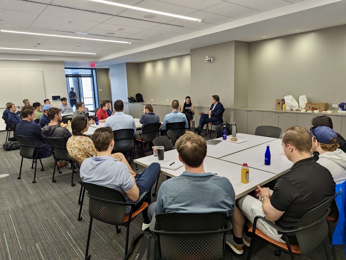 Great talking with some of our country’s future leaders at @Wharton today! In order to ensure America remains an economic and military superpower, we need the next generation on the front lines leading the way and solving our nation’s biggest problems. A pleasure joining you all.