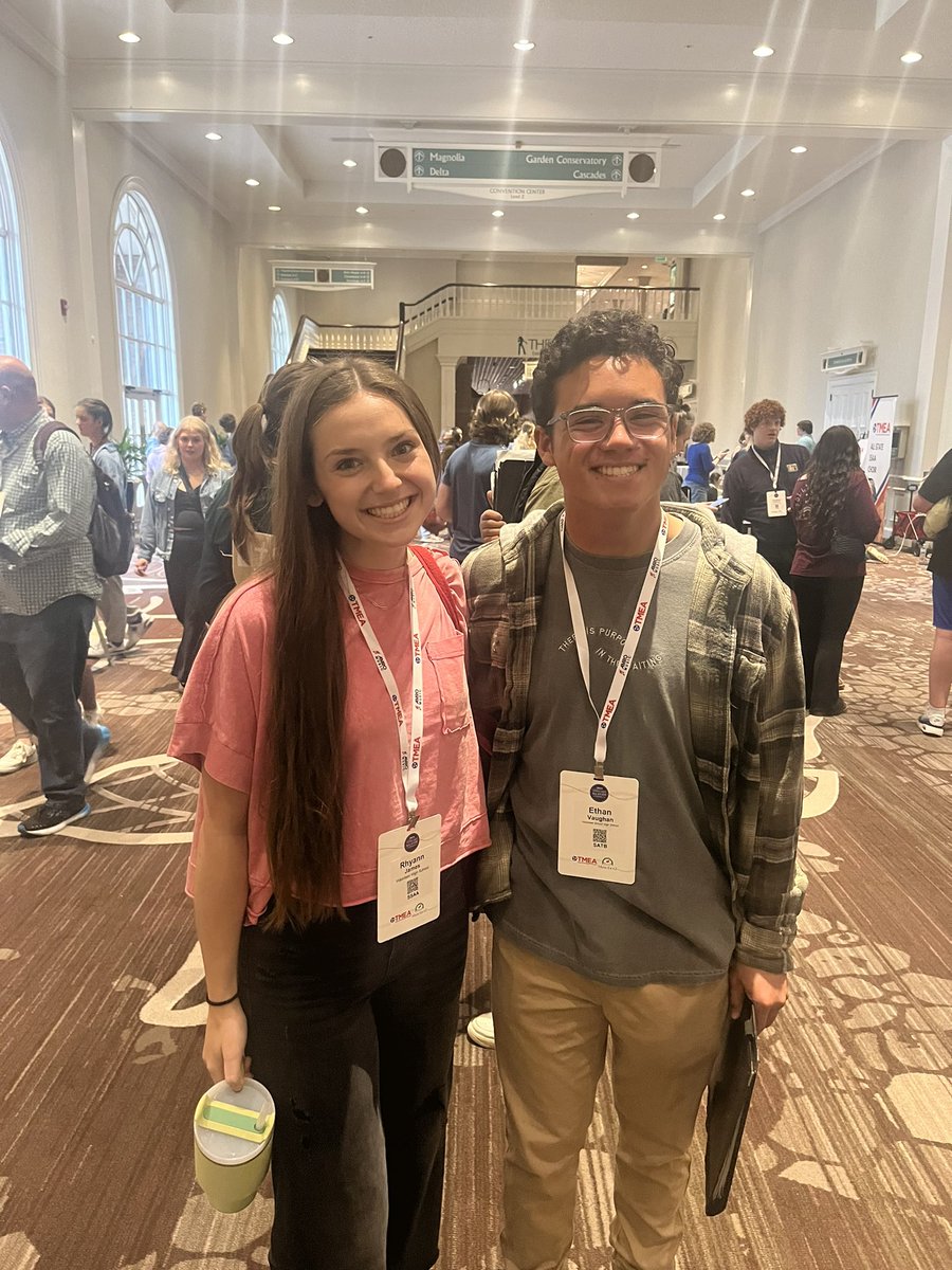 Volunteer HS Choir tweet media