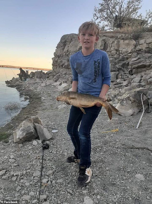 This young 14 yr-old Wyoming boy, Bobby Maher, went to the Eastridge Mall after receiving a call from his friend that she was being followed by 2 balaclava-clad teens. On arrival, surveillance video shows Bobby trying to lead his friend away to safety, but the teens followed…