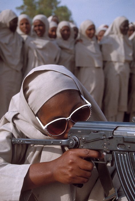 Women training in Sudan, 1993 🇸🇩 📷: Attar Abbas