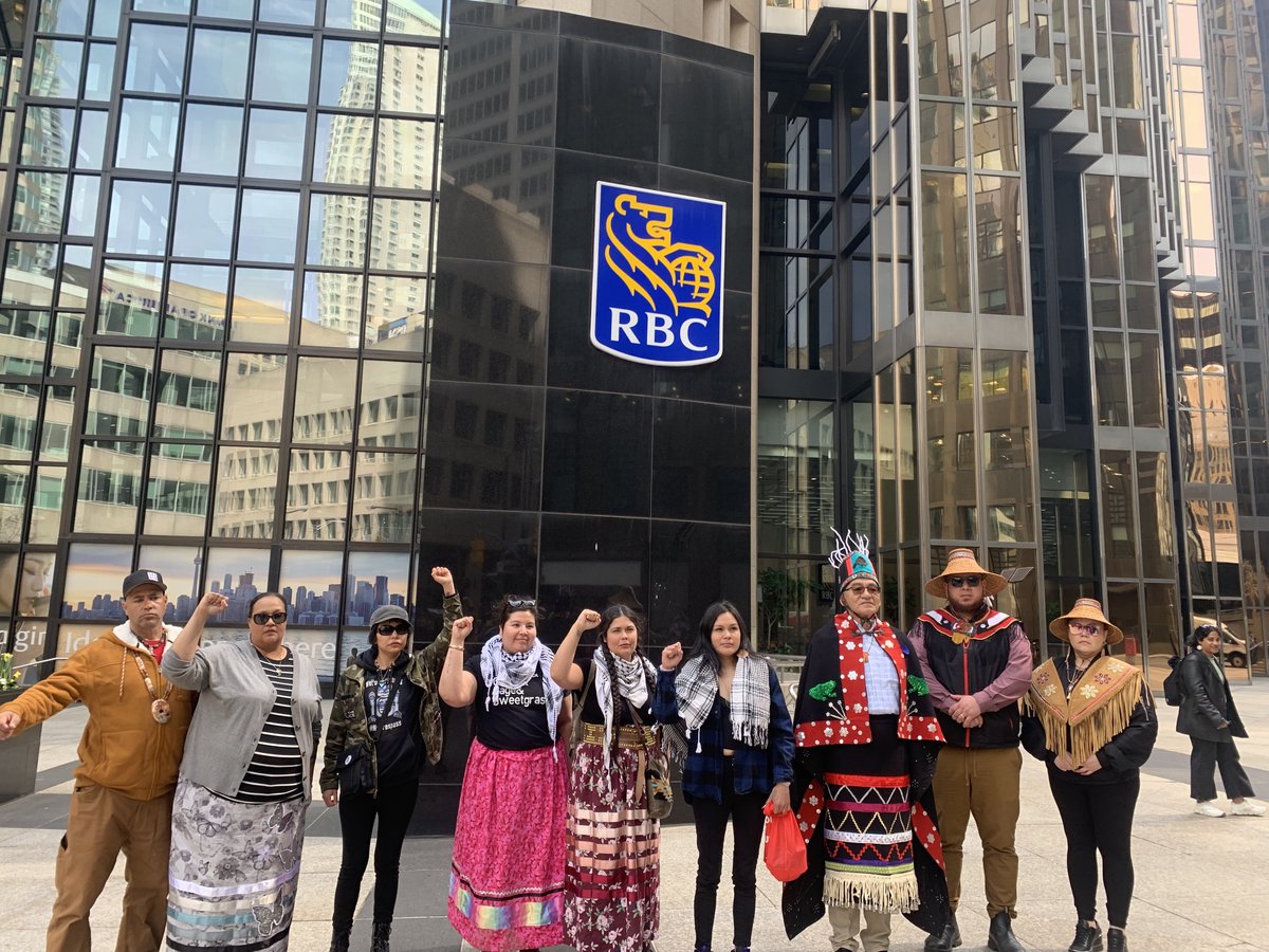Tomorrow is @RBC Annual General Meeting in Toronto A 🔥 delegation of Indigenous & Black land defenders and climate activists have gathered to hold RBC accountable for its fossil fuel financing, and its violation of human rights. We refuse to let RBC continue business as usual.