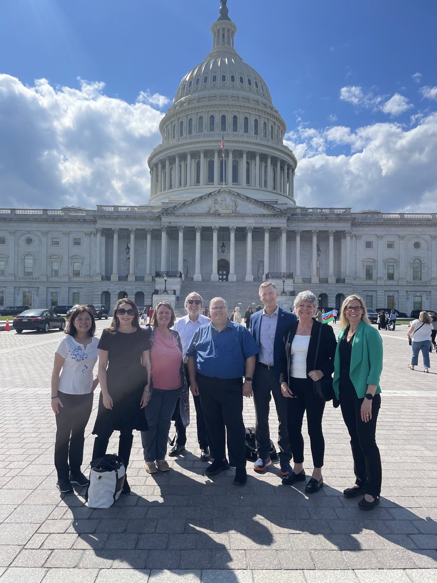 UOEducationDean's tweet photo. Thanks for the opportunity to advocate for education research today with LEARN Coalition. Kudos to ⁦@uoeducation⁩ faculty who make an impact on children &amp; schools  thru ⁦@IESResearch⁩. ⁦⁦Thank you ⁦@RepBonamici⁩ for your support! ⁦@uoregon⁩ ⁦💚💛 https://t.co/hYEkTy3LuG