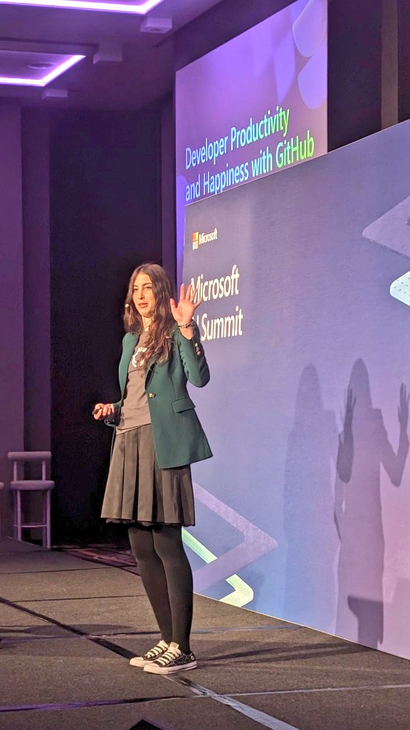 Having a great time in Auckland at the @microsoft AI Summit, talking developer happiness and productivity with @GitHub  💙💜