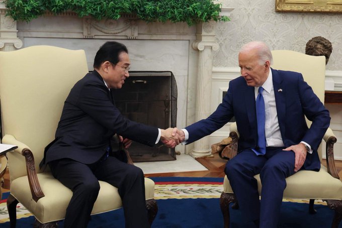 PM Kishida: I held a summit meeting with President Biden. To ensure peace in the world and security and prosperity in Japan, we must fully uphold the free and open international order based on the rule of law. (1/2)