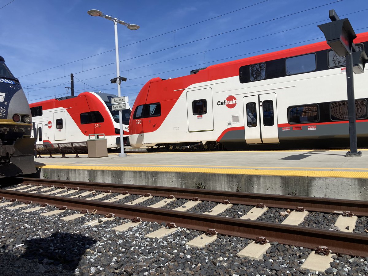 @caltrain I spy with my little eye… #ElectricTrains at Diridon Station!